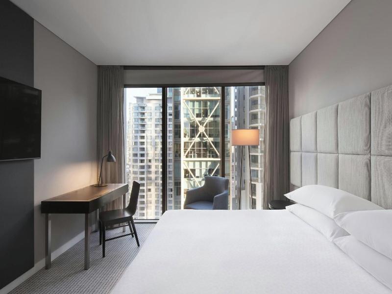 Four Points By Sheraton Brisbane image