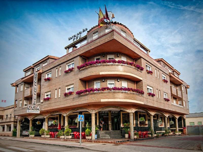 Hotel Rio Cea image