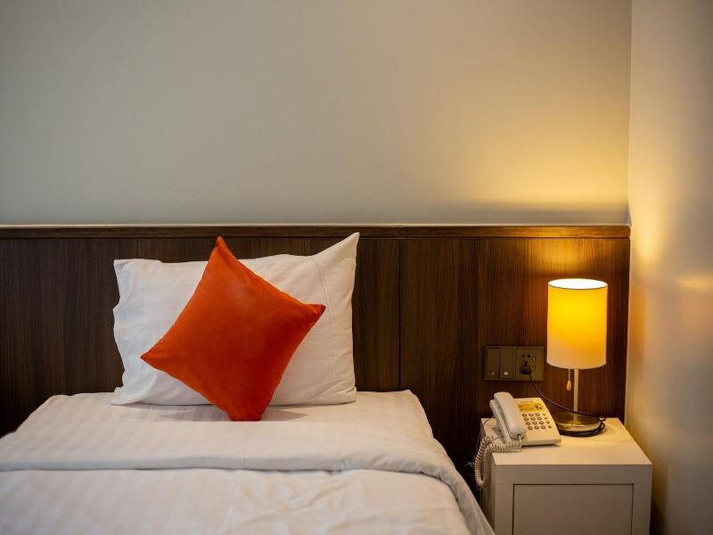 Lemontea Hotel image