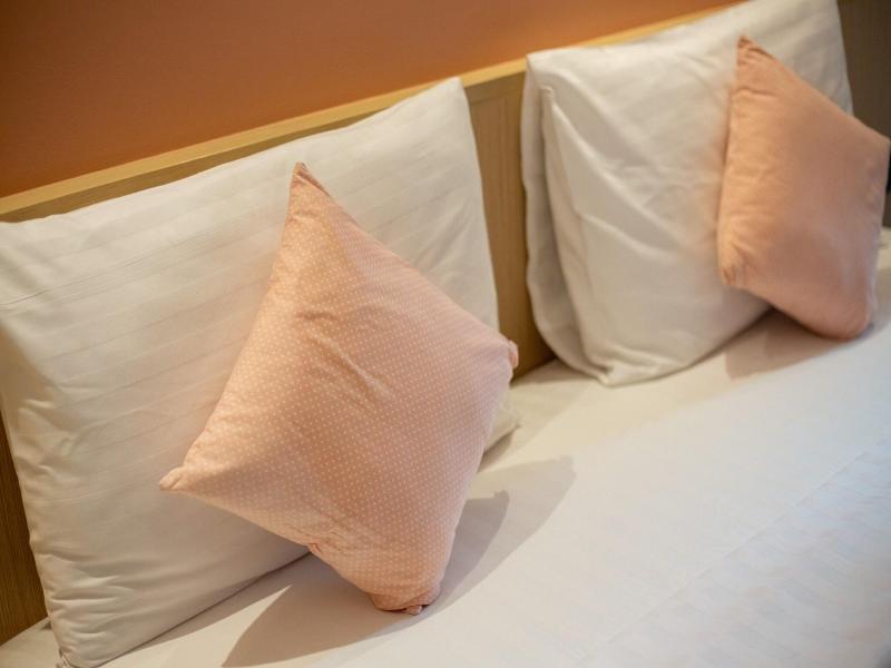 Lemontea Hotel image