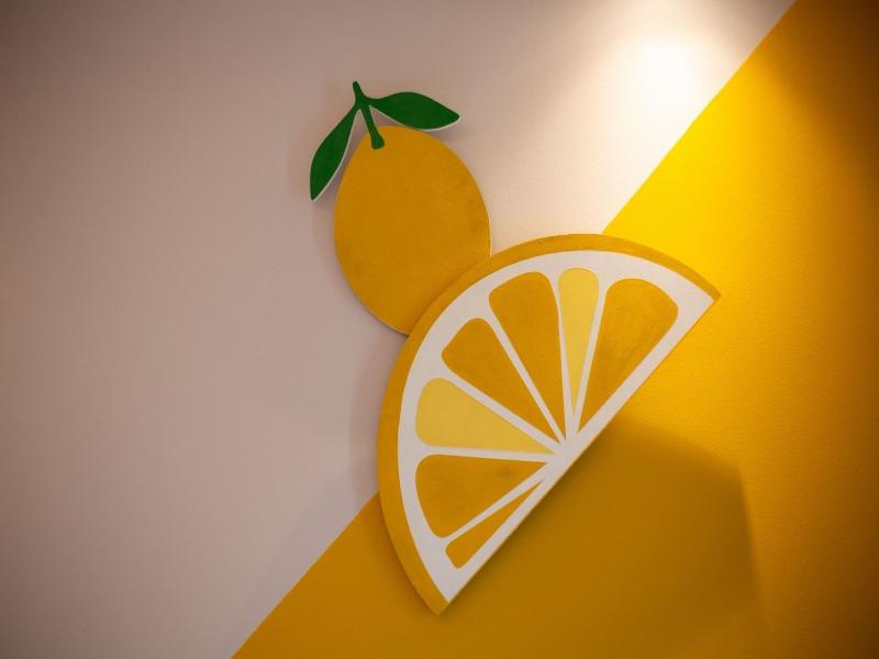 Lemontea Hotel image