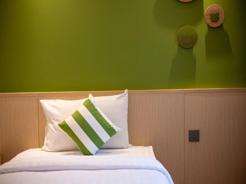 Lemontea Hotel image