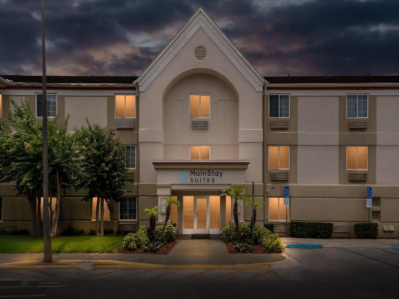 MainStay Suites Orlando Altamonte Springs image