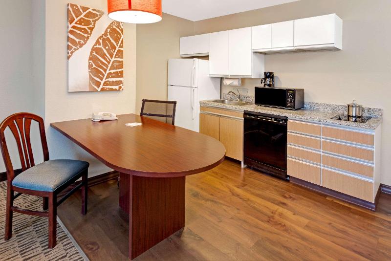 MainStay Suites Orlando Altamonte Springs image