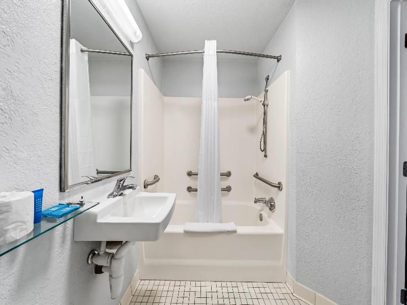 MainStay Suites Orlando Altamonte Springs image
