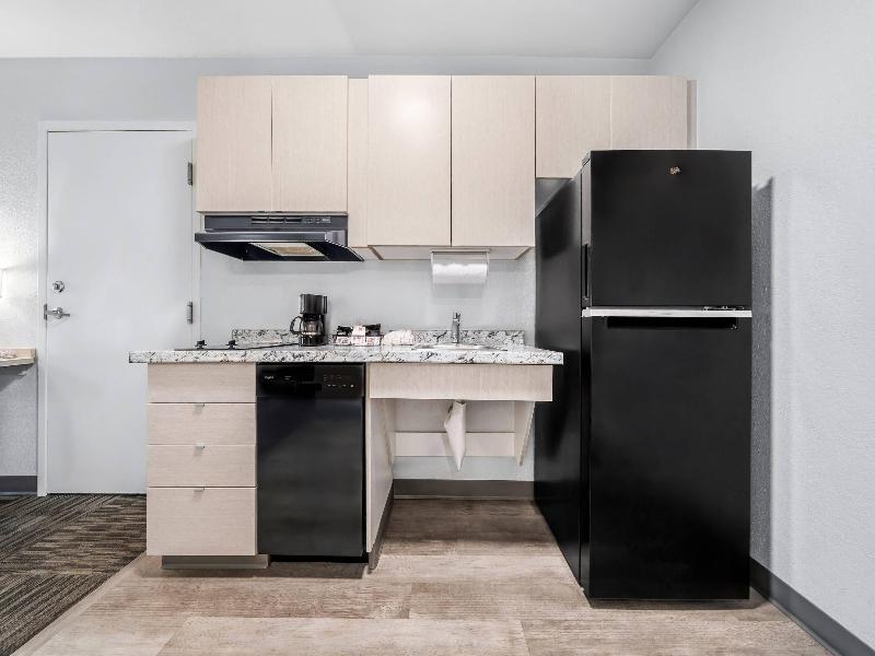 MainStay Suites Orlando Altamonte Springs image