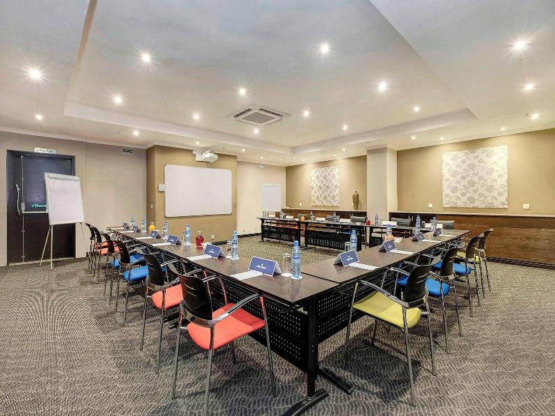 Protea Hotel Lusaka Tower image