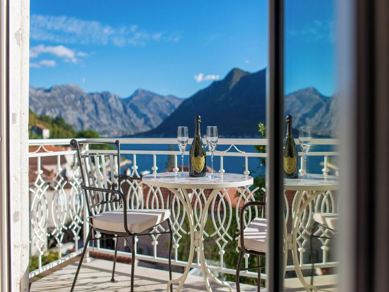 Conte Hotel image