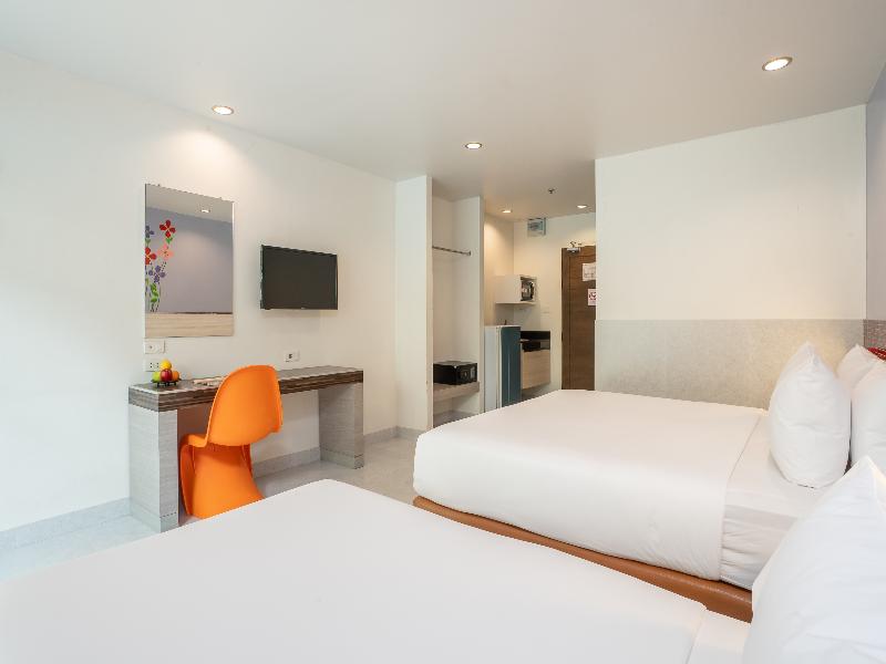 Grand Bella Hotel image