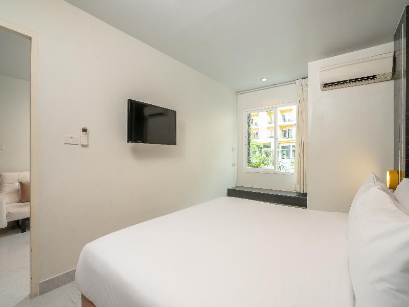 Grand Bella Hotel image