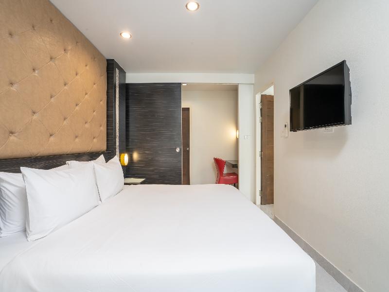 Grand Bella Hotel image