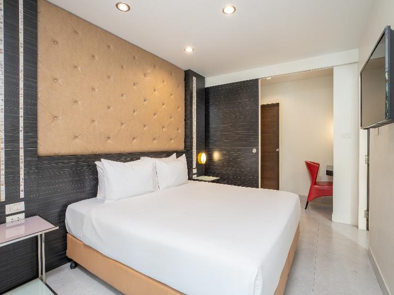 Grand Bella Hotel image