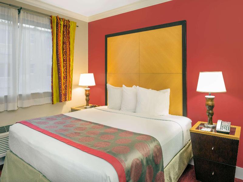Ramada by Wyndham Miami Springs International Arpt image