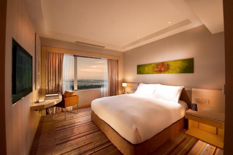 DoubleTree by Hilton Johor Bahru image