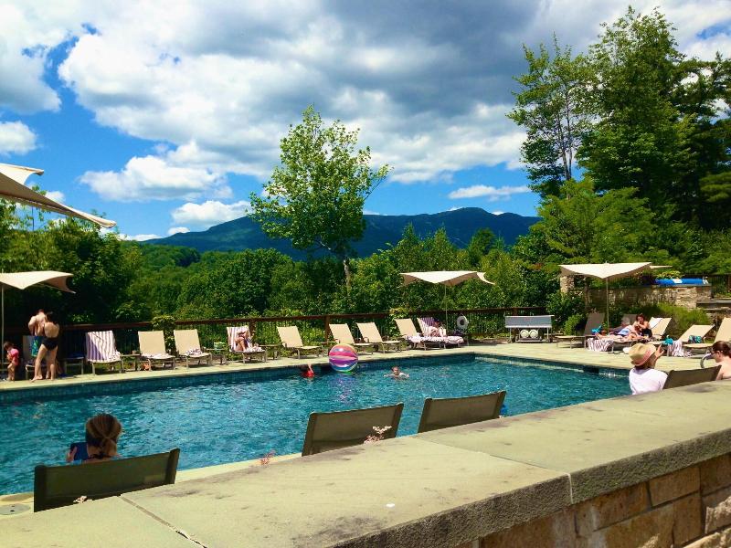 Topnotch Resort image