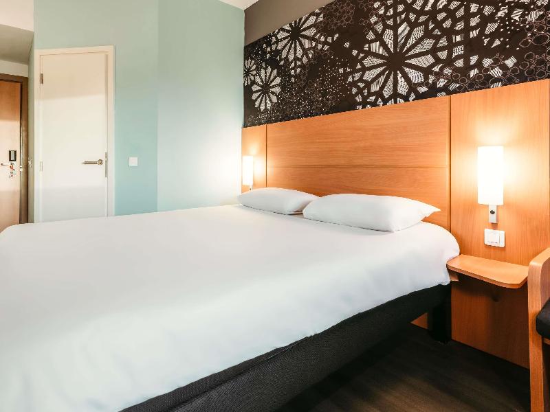 ibis Casablanca Nearshore image