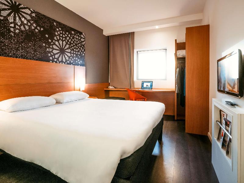 ibis Casablanca Nearshore image