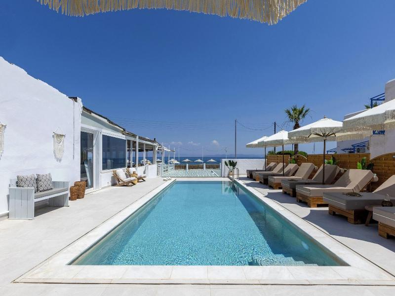 Laza Beach Inn image