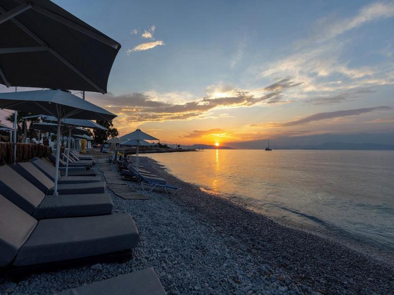 Laza Beach Inn image