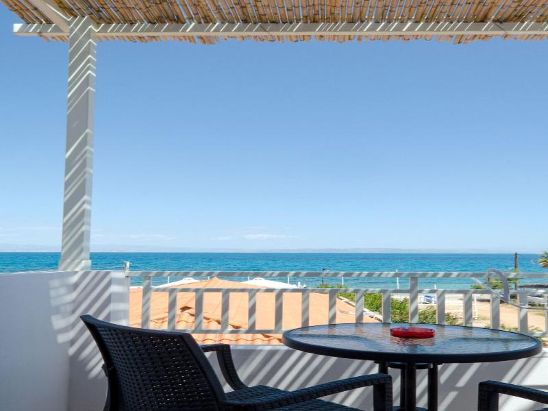 Laza Beach Inn image