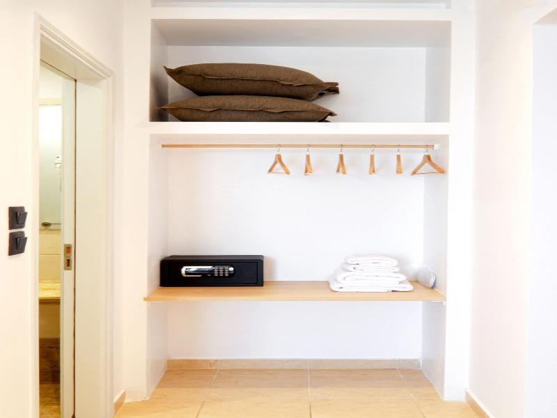 Laza Beach Inn image