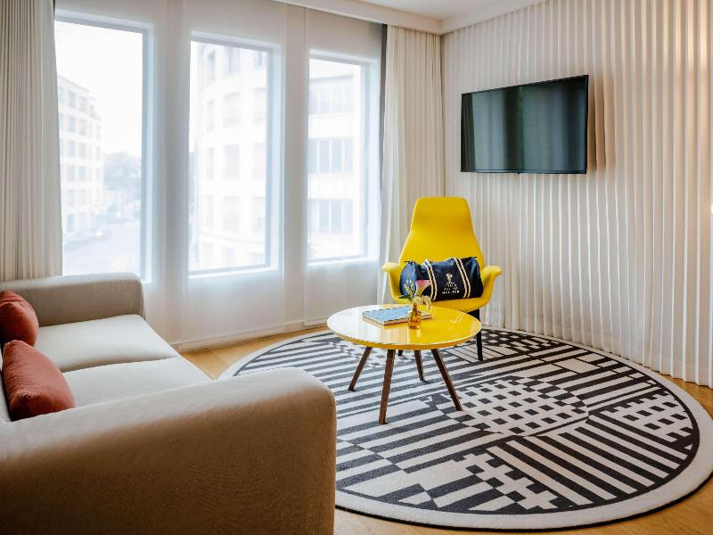 Hôtel Molitor Paris - MGallery image