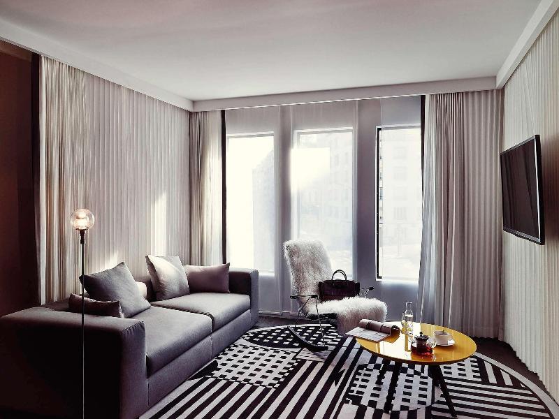 Hôtel Molitor Paris - MGallery image