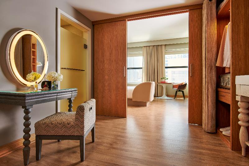 Sports Illustrated Chicago Resort image