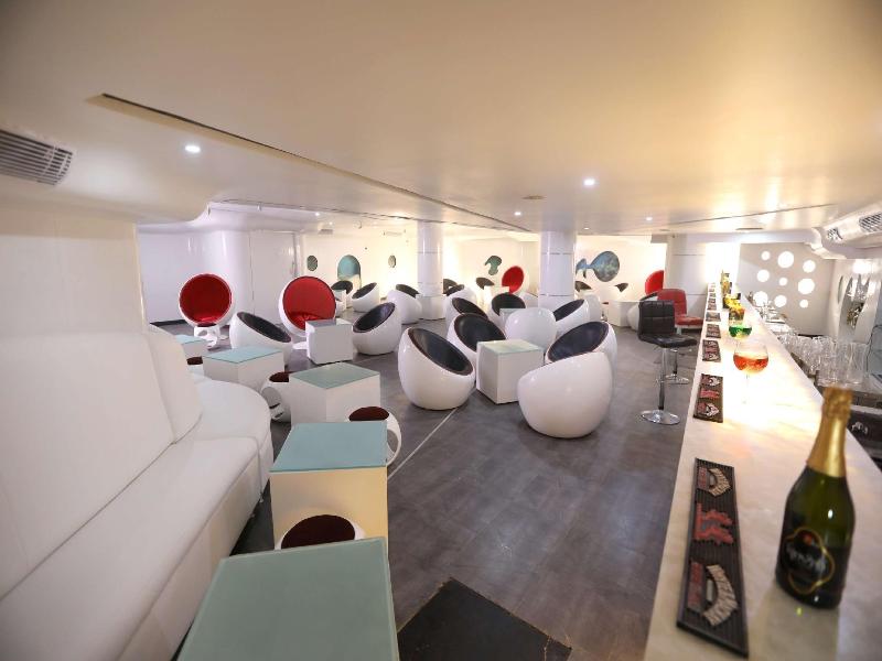Quality Inn Shravanthi image