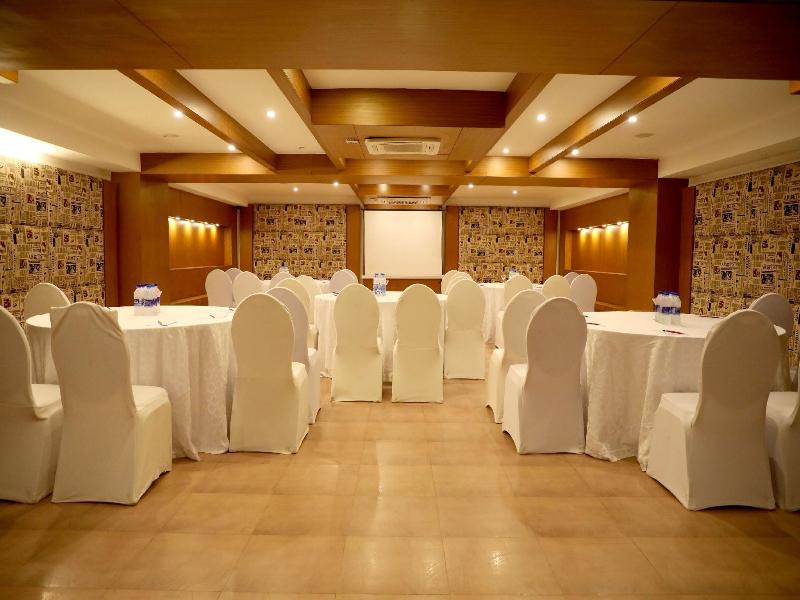 Quality Inn Shravanthi image