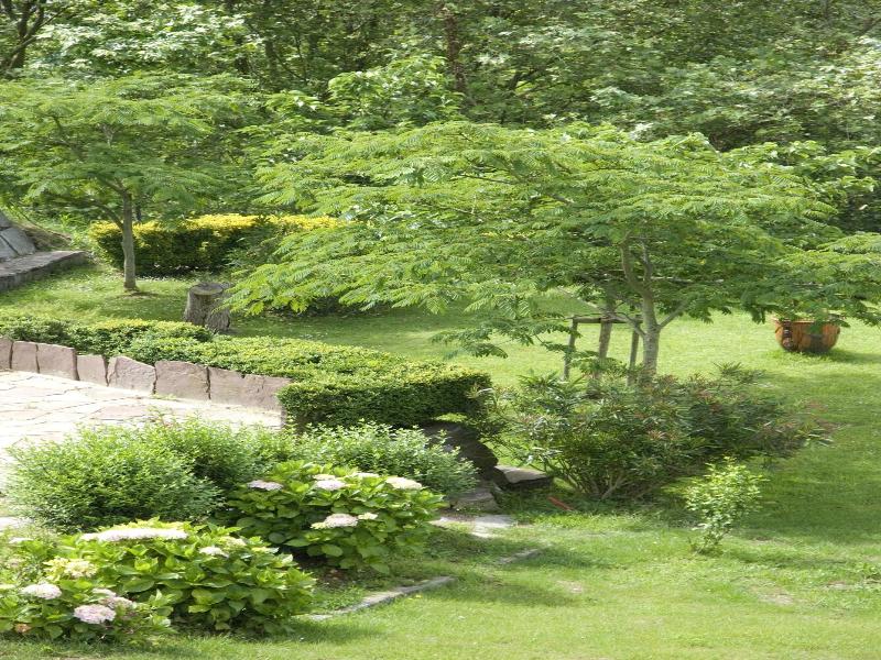Les Jardins de Bakea image