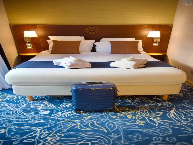 Hotel Le Yachtman, The Originals Collection image