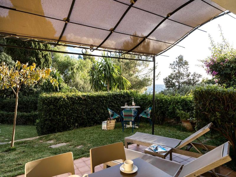 Hotel Le Bailli de Suffren image