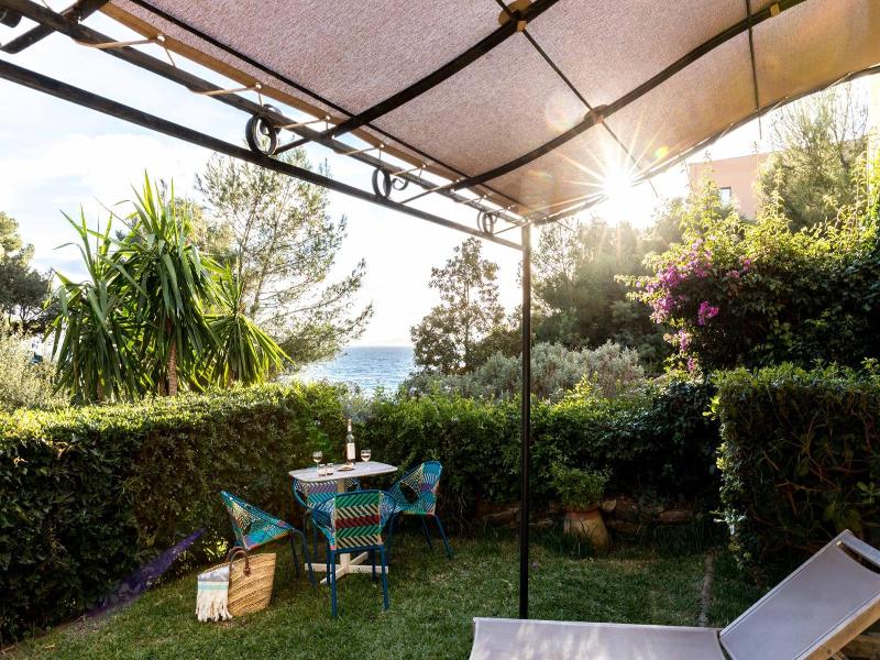 Hotel Le Bailli de Suffren image
