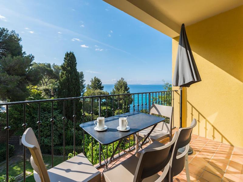 Hotel Le Bailli de Suffren image