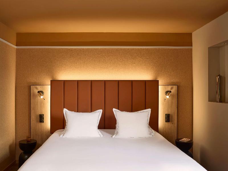 You Hotel de France Valence Handwritten Collection image