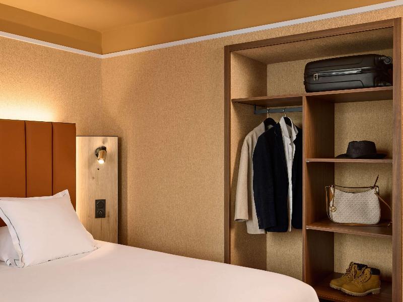 You Hotel de France Valence Handwritten Collection image