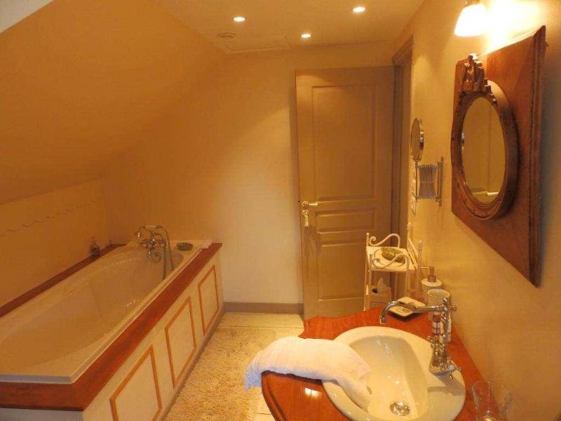 Chateau du Pin image