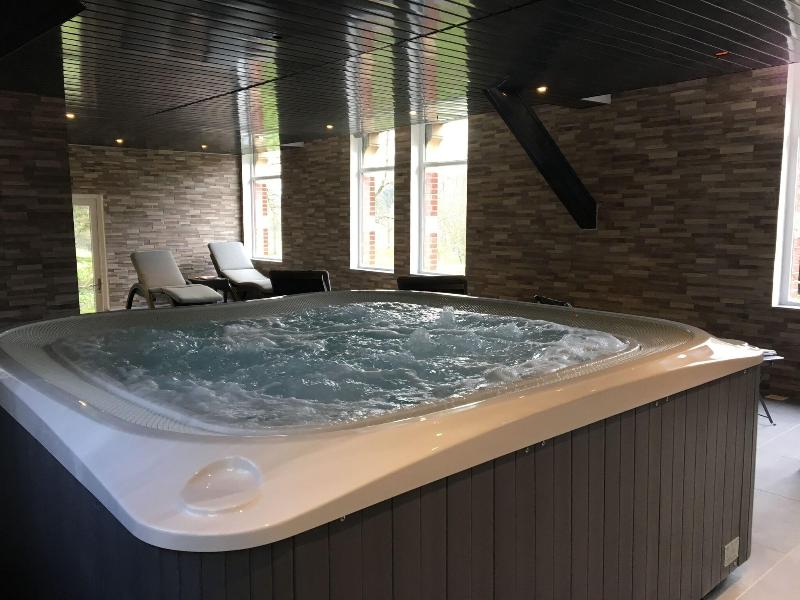 Domaine de Joinville Spa image