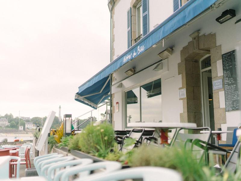 Hotel et Bistrot du Bac image