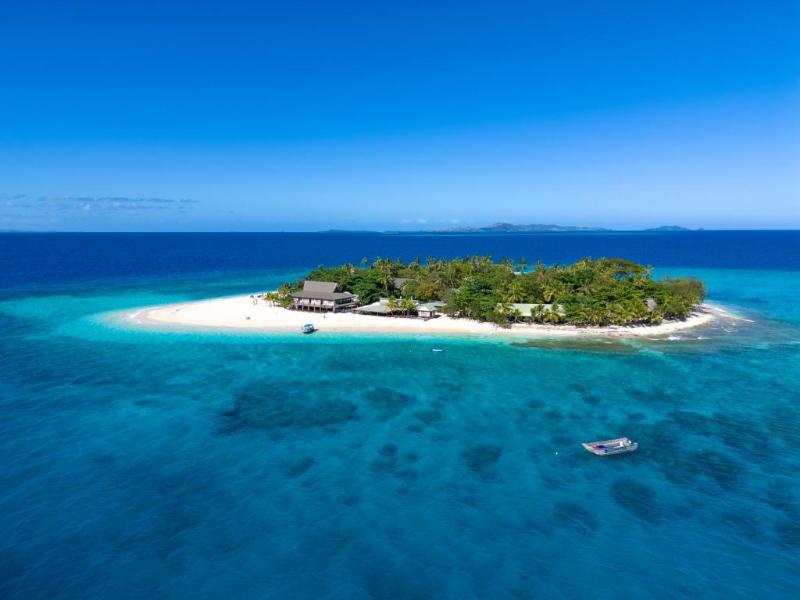 Beachcomber Island Resort image
