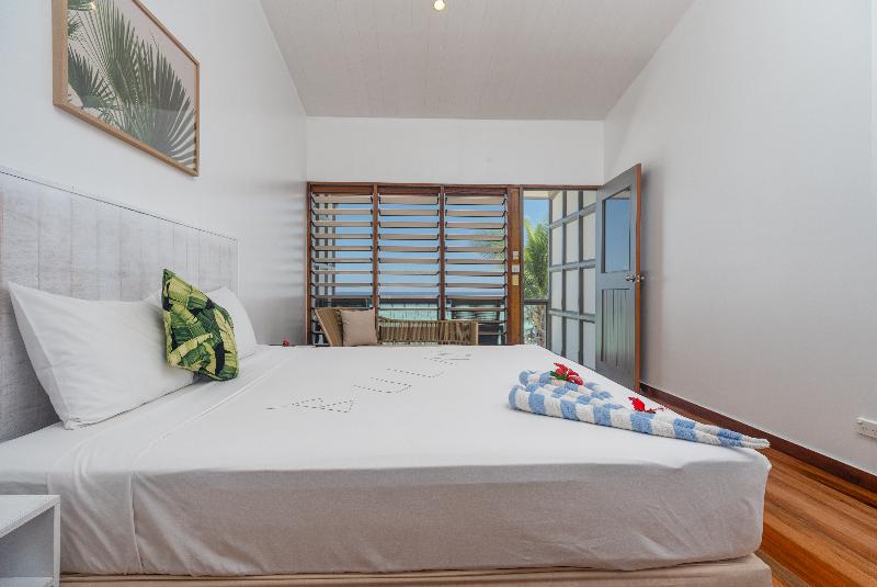 Beachcomber Island Resort image