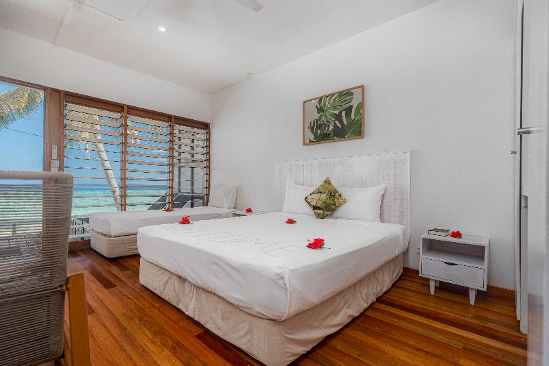 Beachcomber Island Resort image