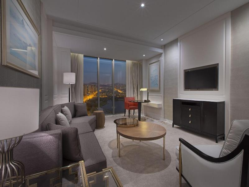 Sheraton Qingdao Licang Hotel image