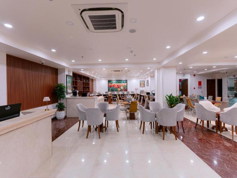 Dahlialand Saigon Hotel — restaurant