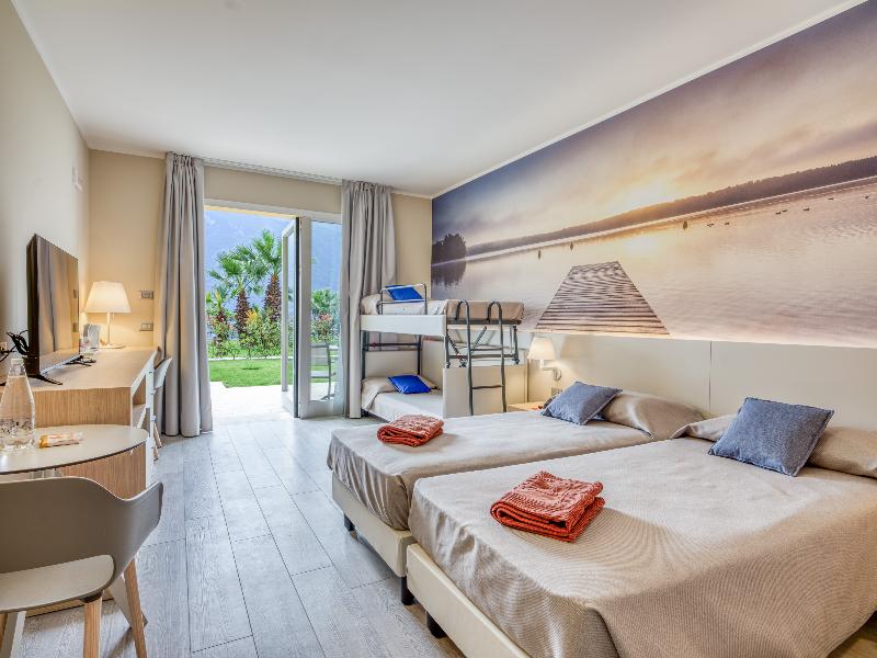 Hotel Cristina image