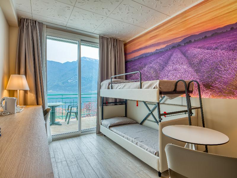 Hotel Cristina image