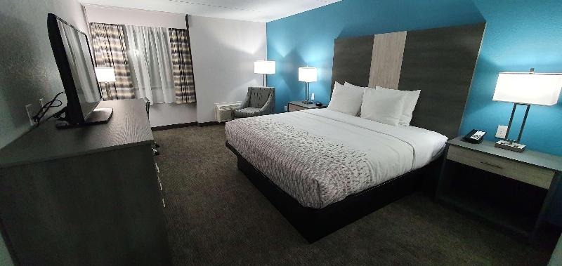 Best Western John Muir Inn image