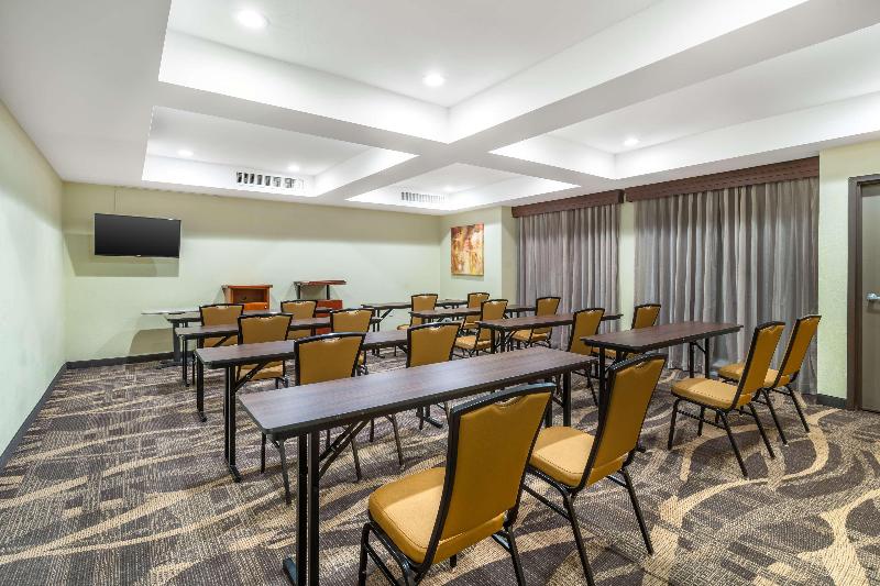 Best Western John Muir Inn image