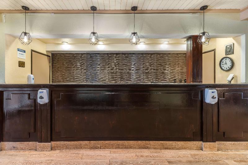 Best Western John Muir Inn image
